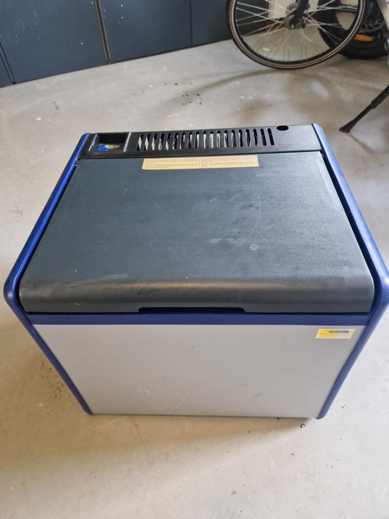 Campart Travel Compressor Koelbox KB-7245, Ophalen, Zo goed als nieuw, Koelbox, Compressor