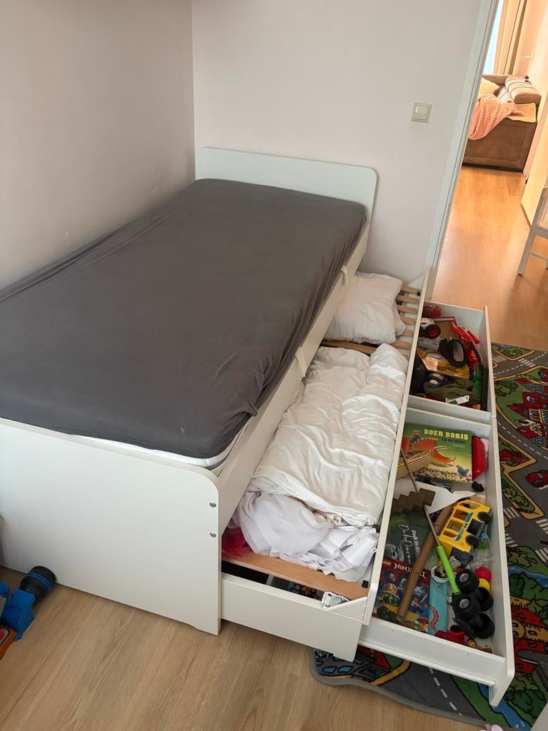 Ikea bed met uitschuifbare bed en lades, Gebruikt, 90 cm, Eenpersoons, Wit