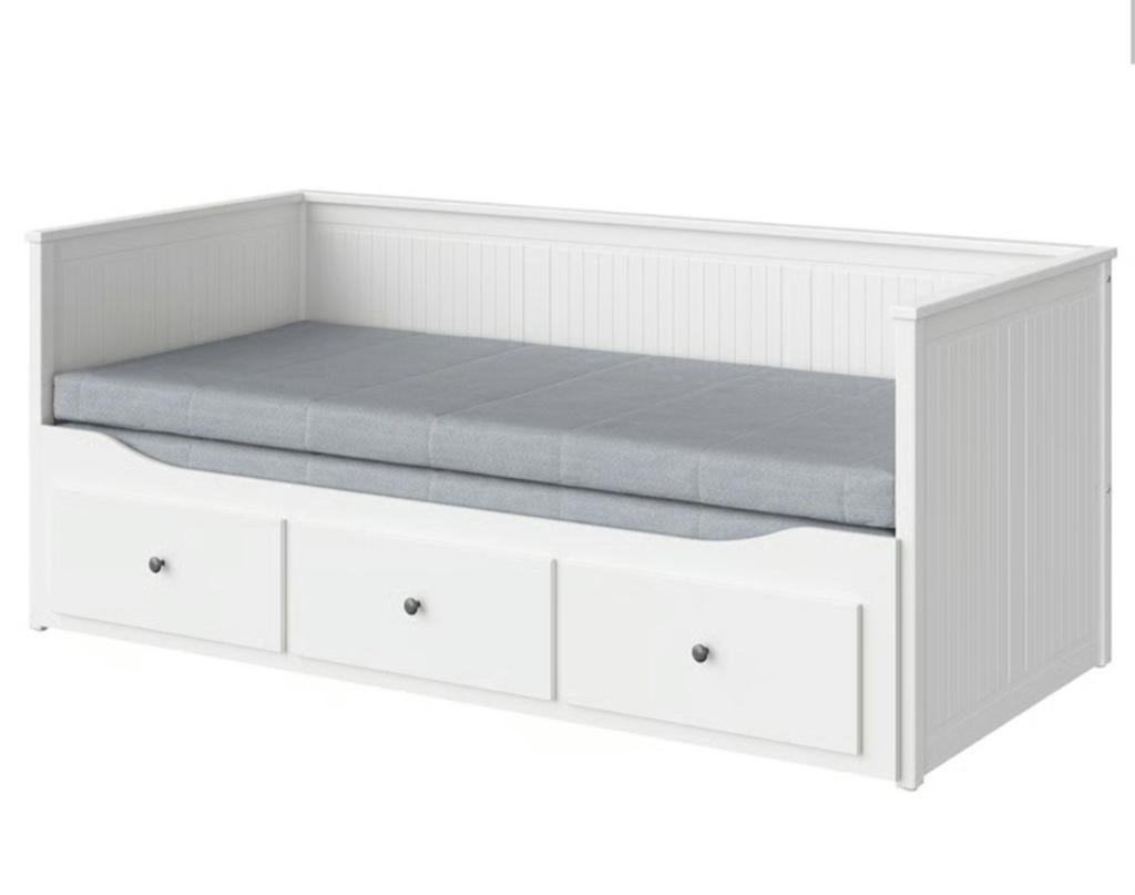 Bedbank uitschuifbaar (Hemnes) met 3 lades, Huis en Inrichting, Slaapkamer | Bedden, Ophalen, Wit, Tweepersoons, Zo goed als nieuw
