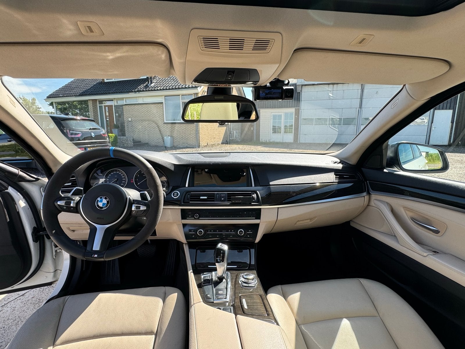 Foto 13 van BMW 535i 390 pk