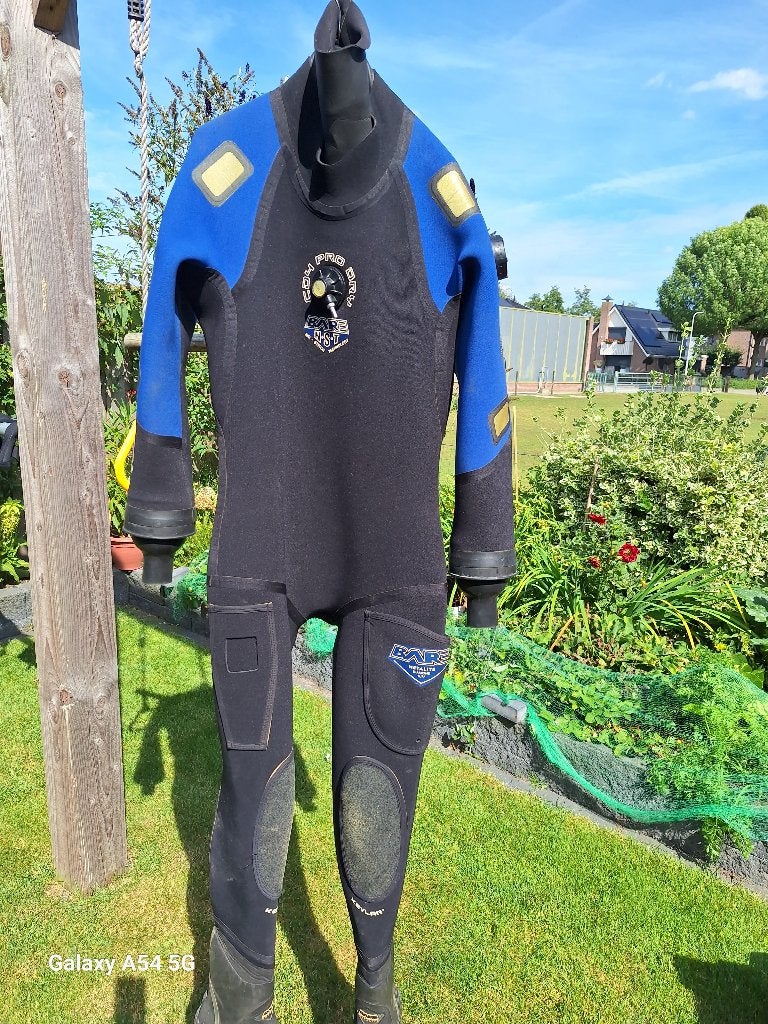 droogpak, Watersport en Boten, Ophalen, Gebruikt, Engeland, Info@degraaftimmerbedrijf.nl