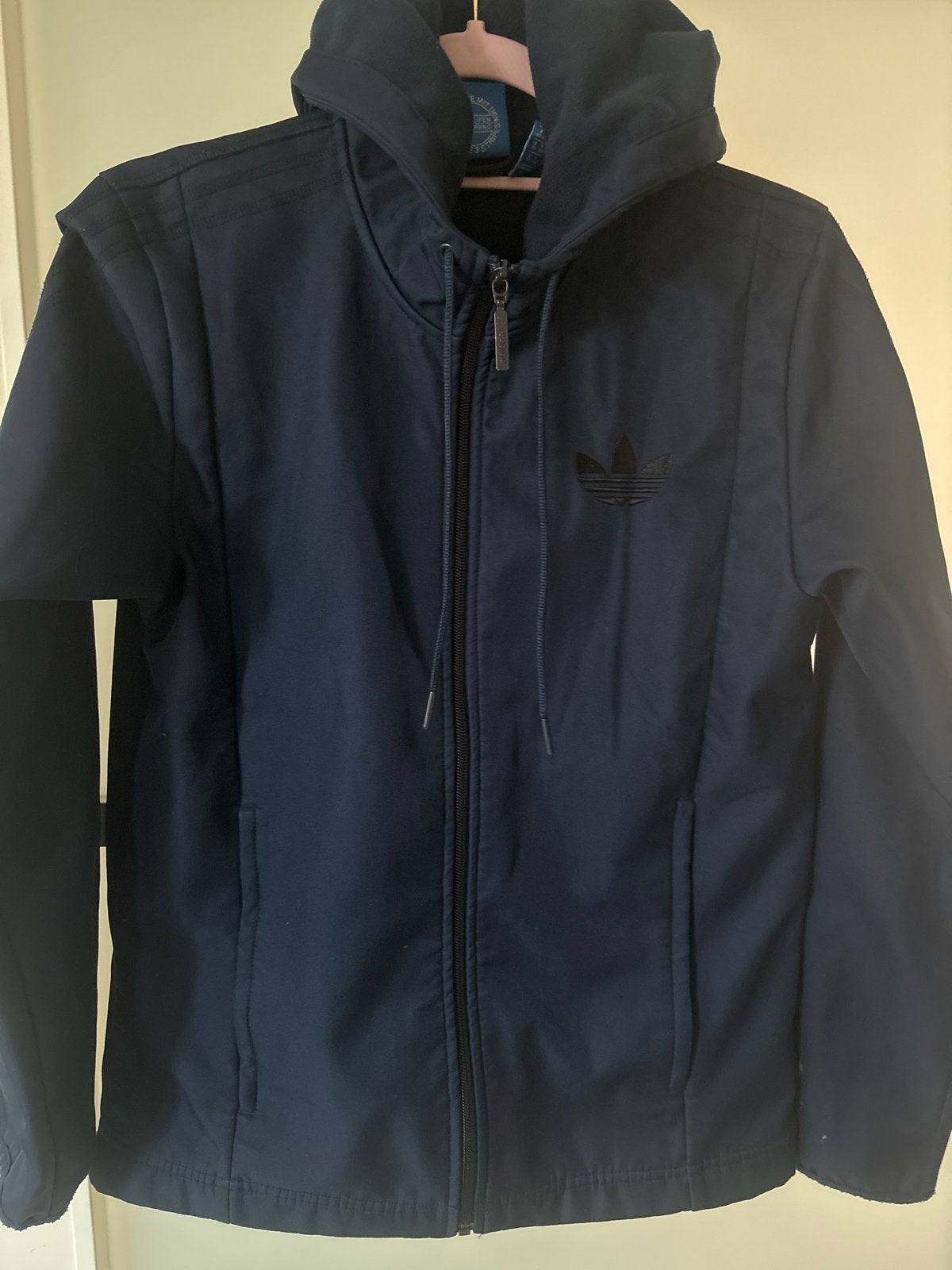 Adidas jas met capuchon, Ophalen of Verzenden, Gedragen, Maat 52/54 (L), Blauw