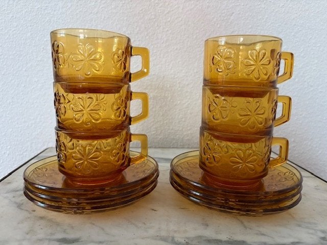 Sfeervolle set van 6 vintage kop  en schotels, Ophalen of Verzenden