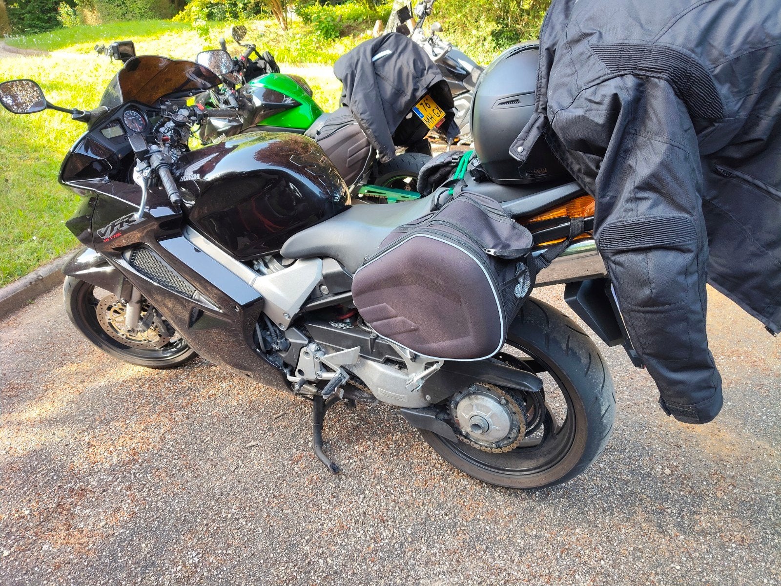 Honda VFR800F - Sportieve Toermotor met Topkoffer, Motoren, 4 cilinders, Motorrijbewijs A, Gebruikt, Particulier