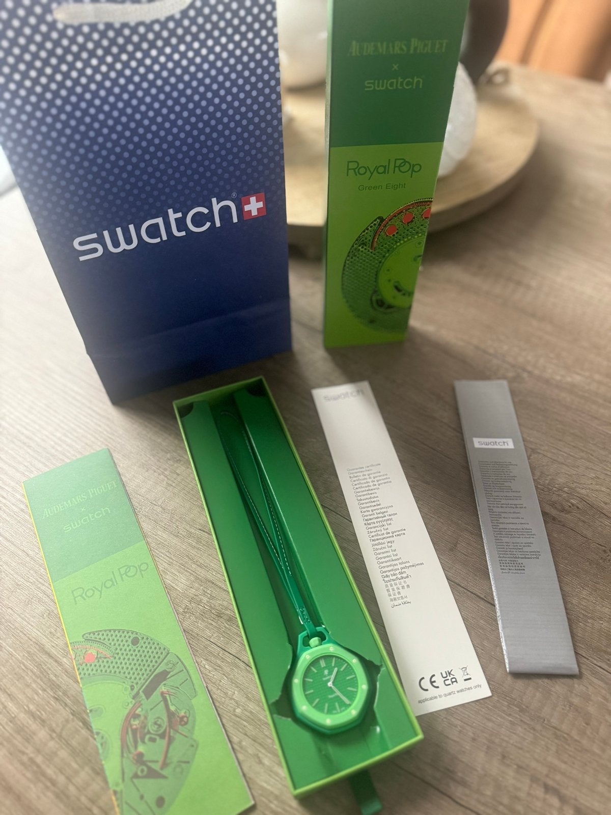 Swatch x Audemars Piguet Royal Pop Green Eight Zakhorloge, Sieraden, Tassen en Uiterlijk, Horloges | Dames, Overige merken, Staal