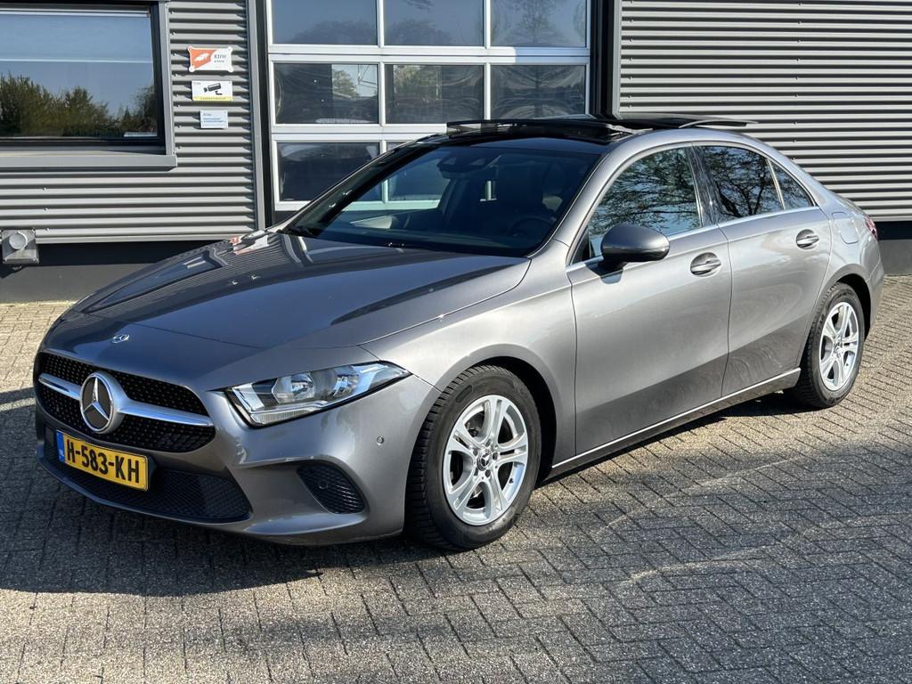 Mercedes-Benz A-Klasse 200 Business Solution Automaat Sedan, Automaat, Euro 6, Parkeersensor, 163 pk