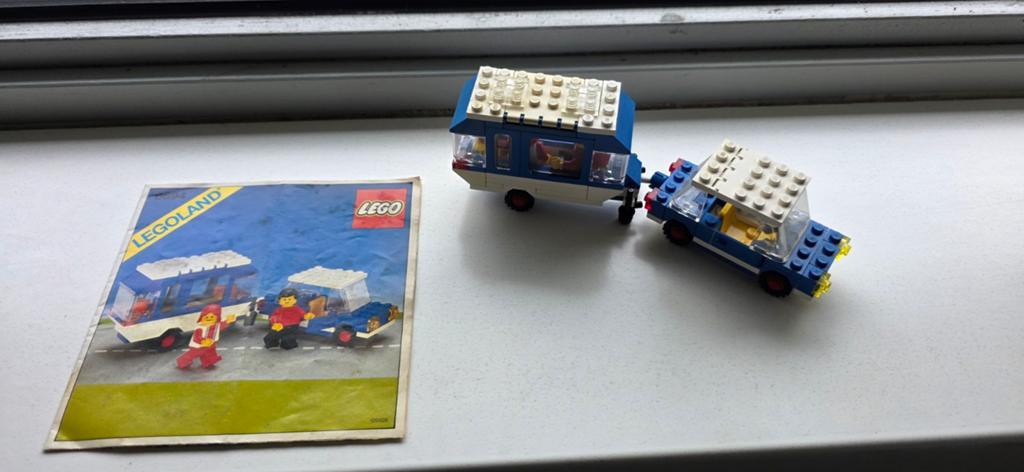 LEGO 6694 Car with Camper (1984) – Vintage Legoland Town, Ophalen of Verzenden, Gebruikt