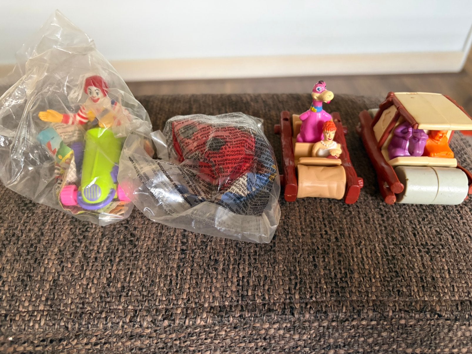 Grote vintage McDonald’s Happy Meal verzameling, Ophalen