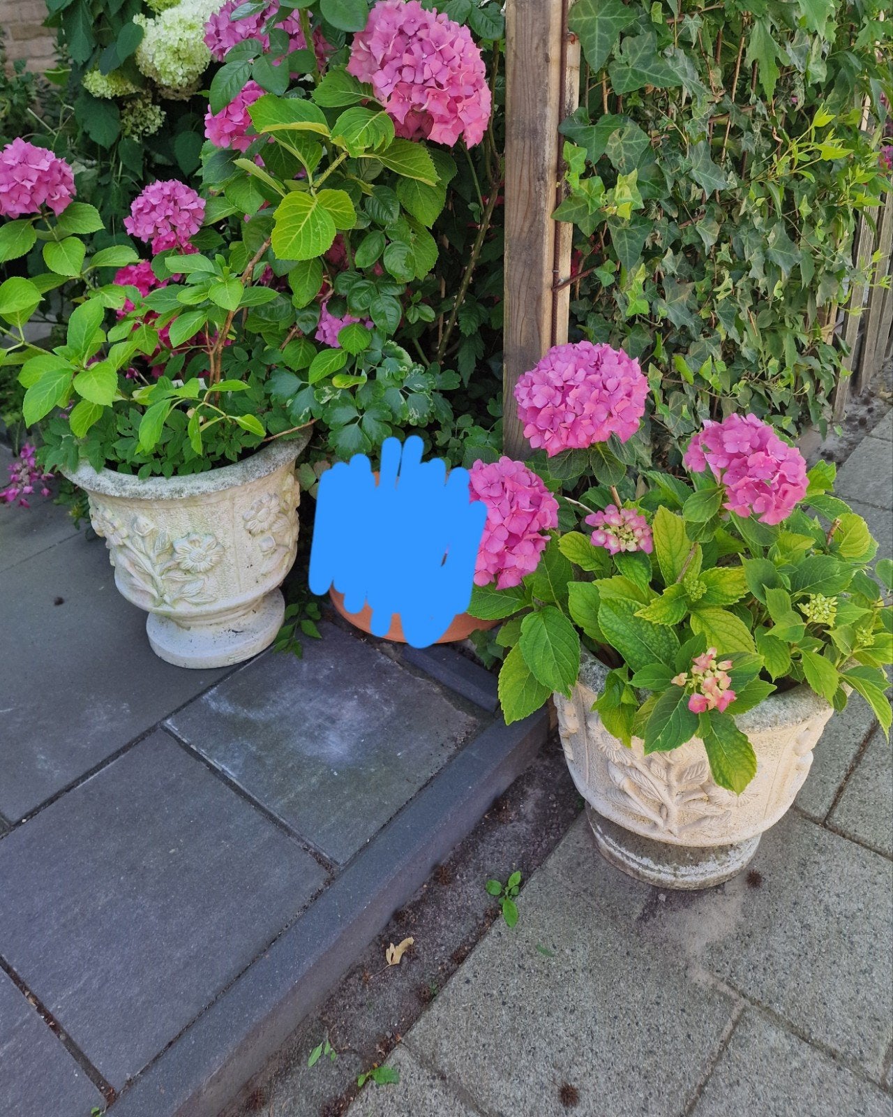 3 decoratieve bloempotten van steen, Ophalen, Steen, Gebruikt, Rond