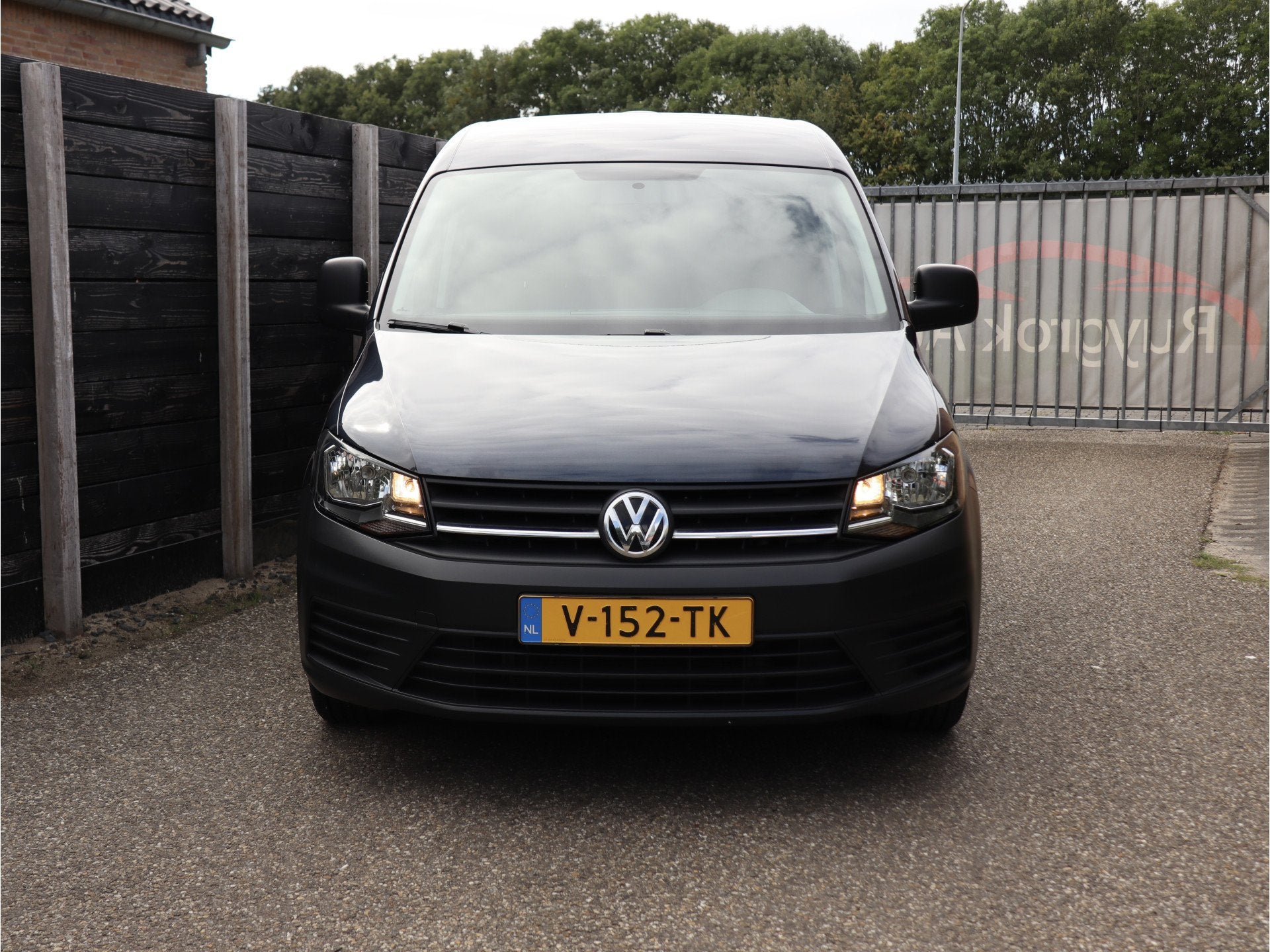Volkswagen Caddy 2.0 TDI L1H1 BMT Trendline achterklep, Gebruikt, 4 cilinders, Origineel Nederlands, Bedrijf