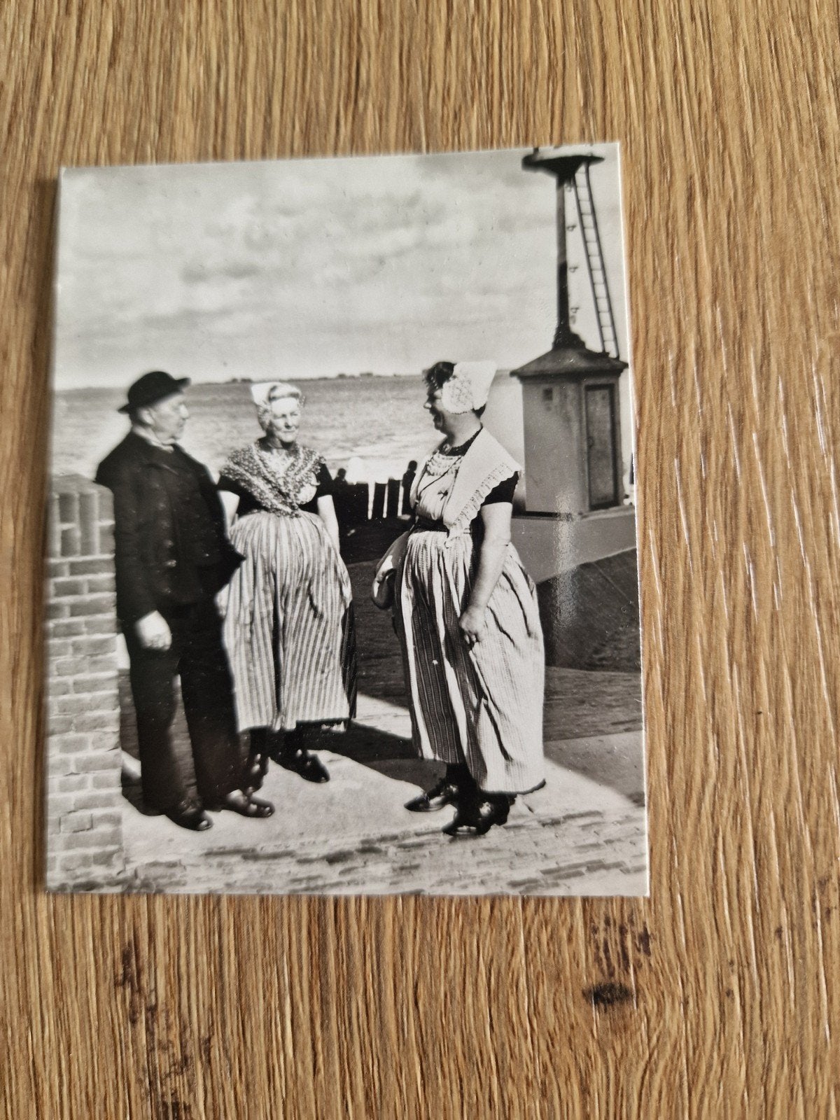 Oude foto Zeeland Klederdracht, Gebruikt, Foto, Klederdracht, Ophalen of Verzenden
