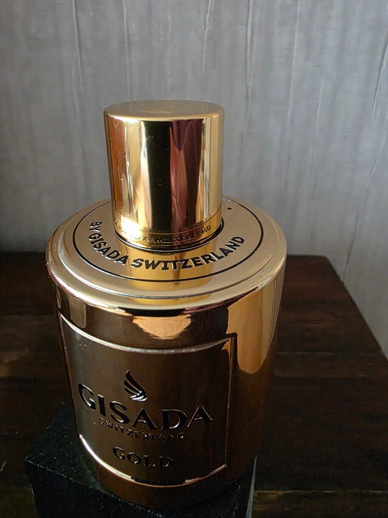 Gisada Gold eau de parfum, Sieraden, Tassen en Uiterlijk, Uiterlijk | Parfum, Ophalen of Verzenden, Nieuw