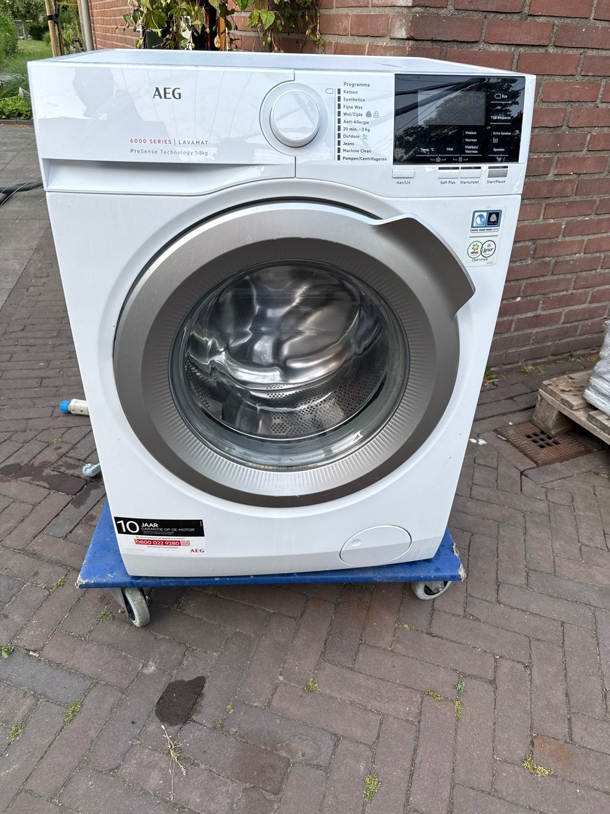 AEG 6000 Series Lavamat Wasmachine 8kg l6fbnr1, Ophalen, Zo goed als nieuw, Voorlader, 85 tot 90 cm