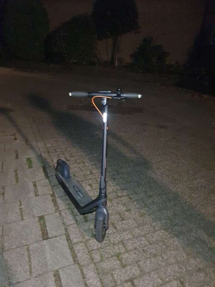 Ninebot E2 Pro elektrische step., Fietsen en Brommers, Ophalen, Gebruikt, Elektrische step (E-scooter), Ninebot