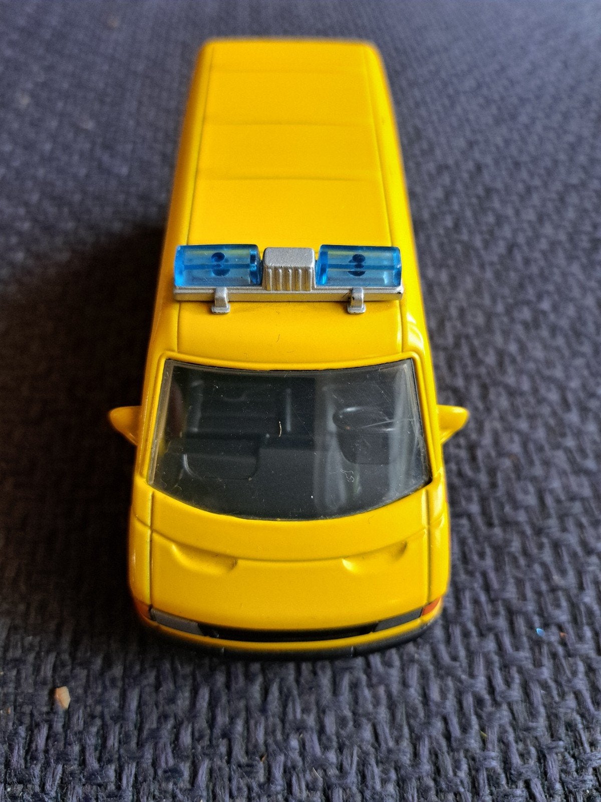 hongwell model vw t4 "ambulance", Overige merken, Gebruikt, Auto, Ophalen of Verzenden