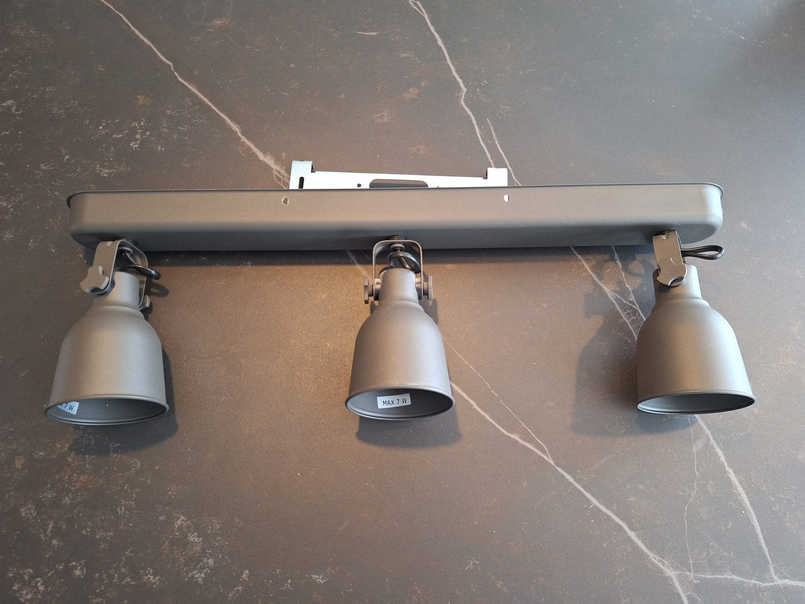 Leuke led lamp vooor aan het plafond, Ophalen, Zo goed als nieuw