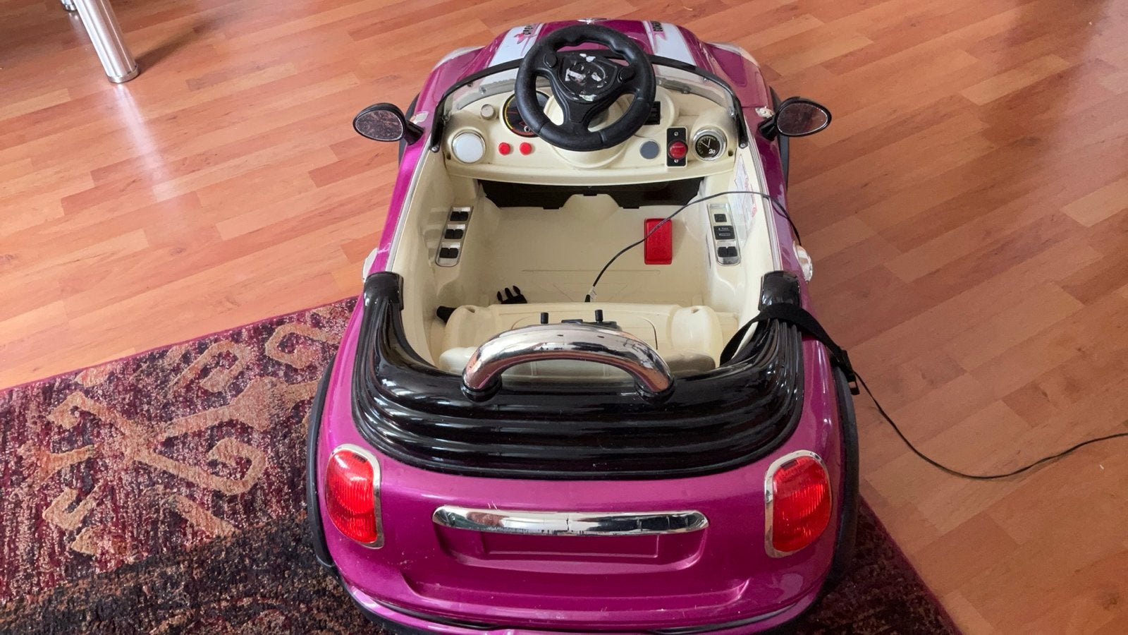 Roze elektrische kinderauto met afstandsbediening, Ophalen of Verzenden, Gebruikt
