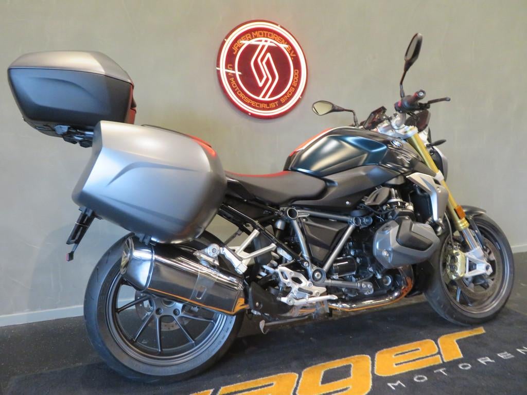 BMW R 1250 R R1250 KOFFERS FULL! (bj 2019), Motoren, 1254 cc, Bedrijf, Naked bike