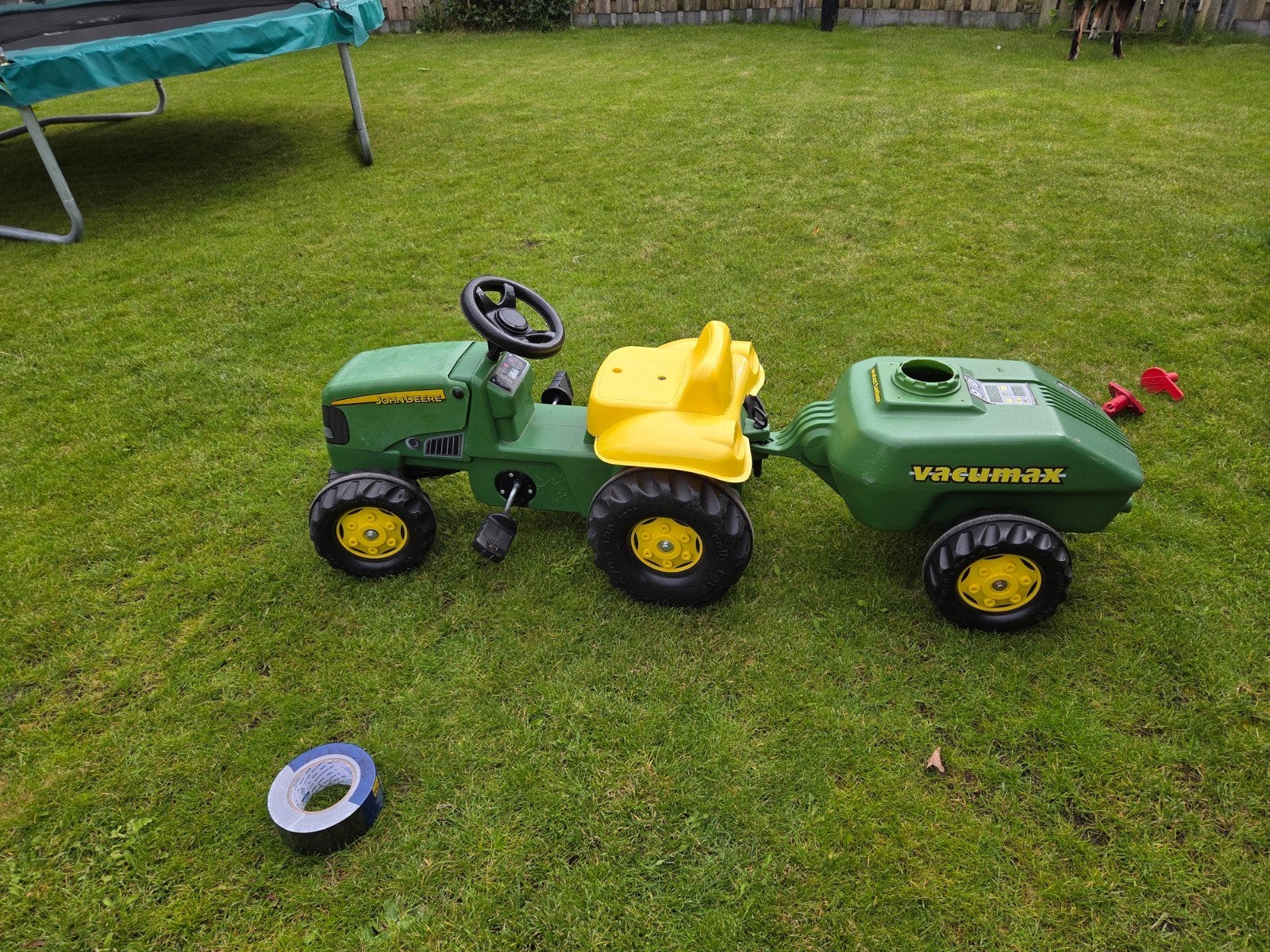 John Deere traptractor met aanhanger (defecten), Kinderen en Baby's, Speelgoed | Buiten | Voertuigen en Loopfietsen, Ophalen, Gebruikt