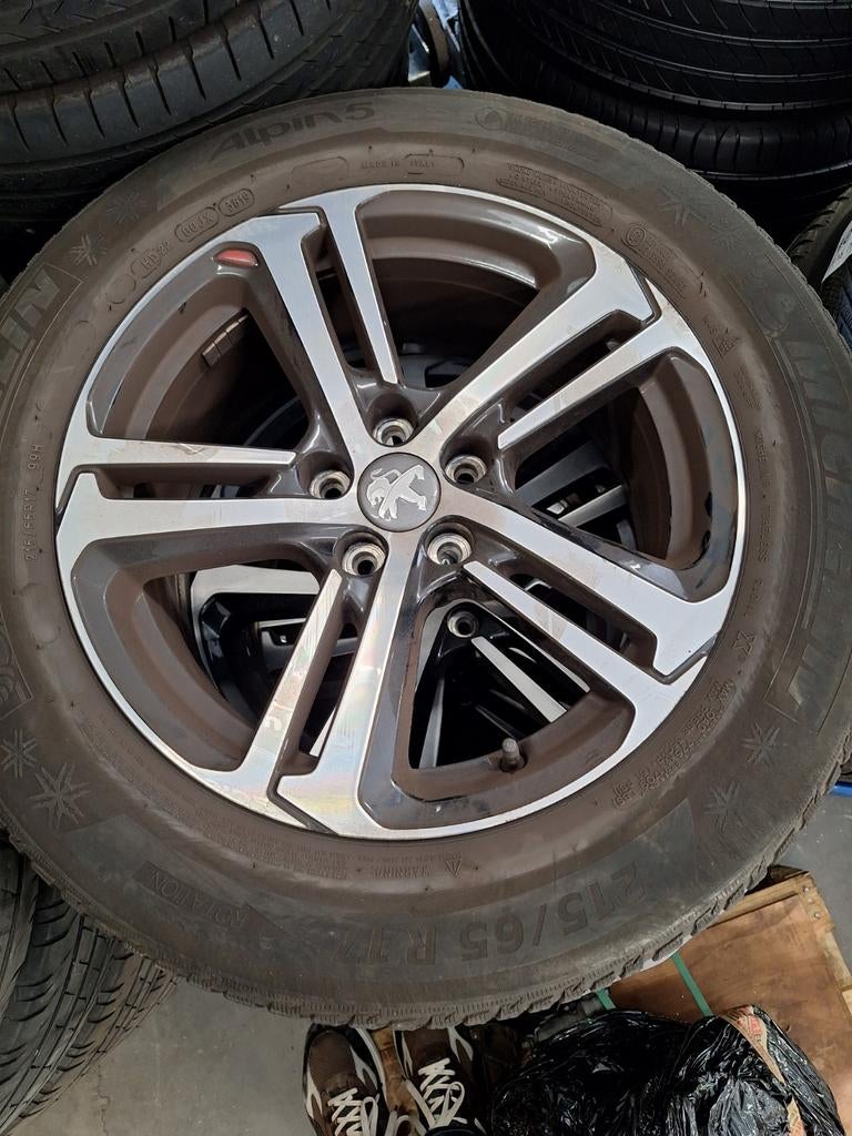 Peugeot 215/65R17 99H Michelin All Season Banden en Velgen, Gebruikt, Voor, Ophalen of Verzenden, Bumper