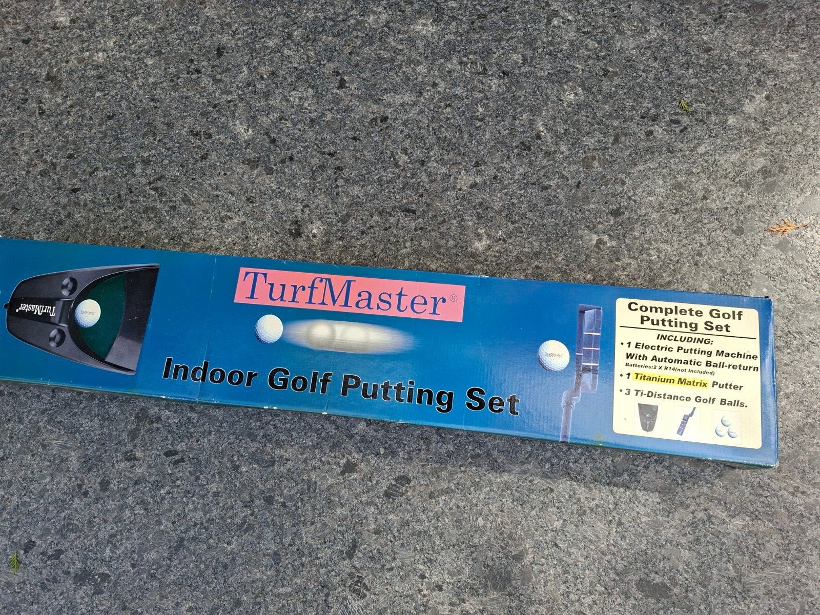 Turfmaster indoor golf puttingset: foto's + extra golfballen, Ophalen, Nieuw, Bal(len)