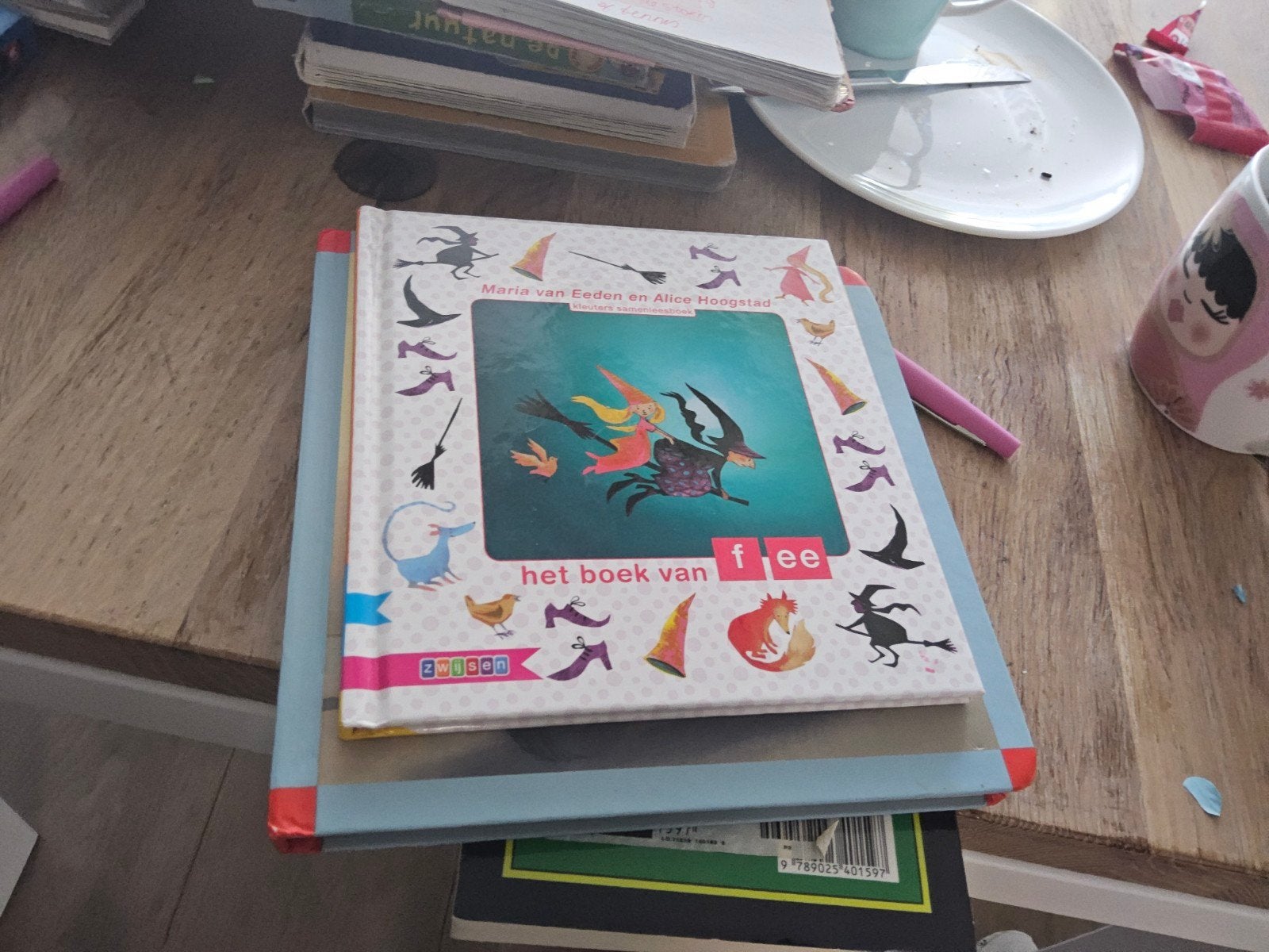 Het boek van Fee - Sprookjesboek voor kleuters zwijsen 4+, Ophalen of Verzenden, Zo goed als nieuw, Zwijsen