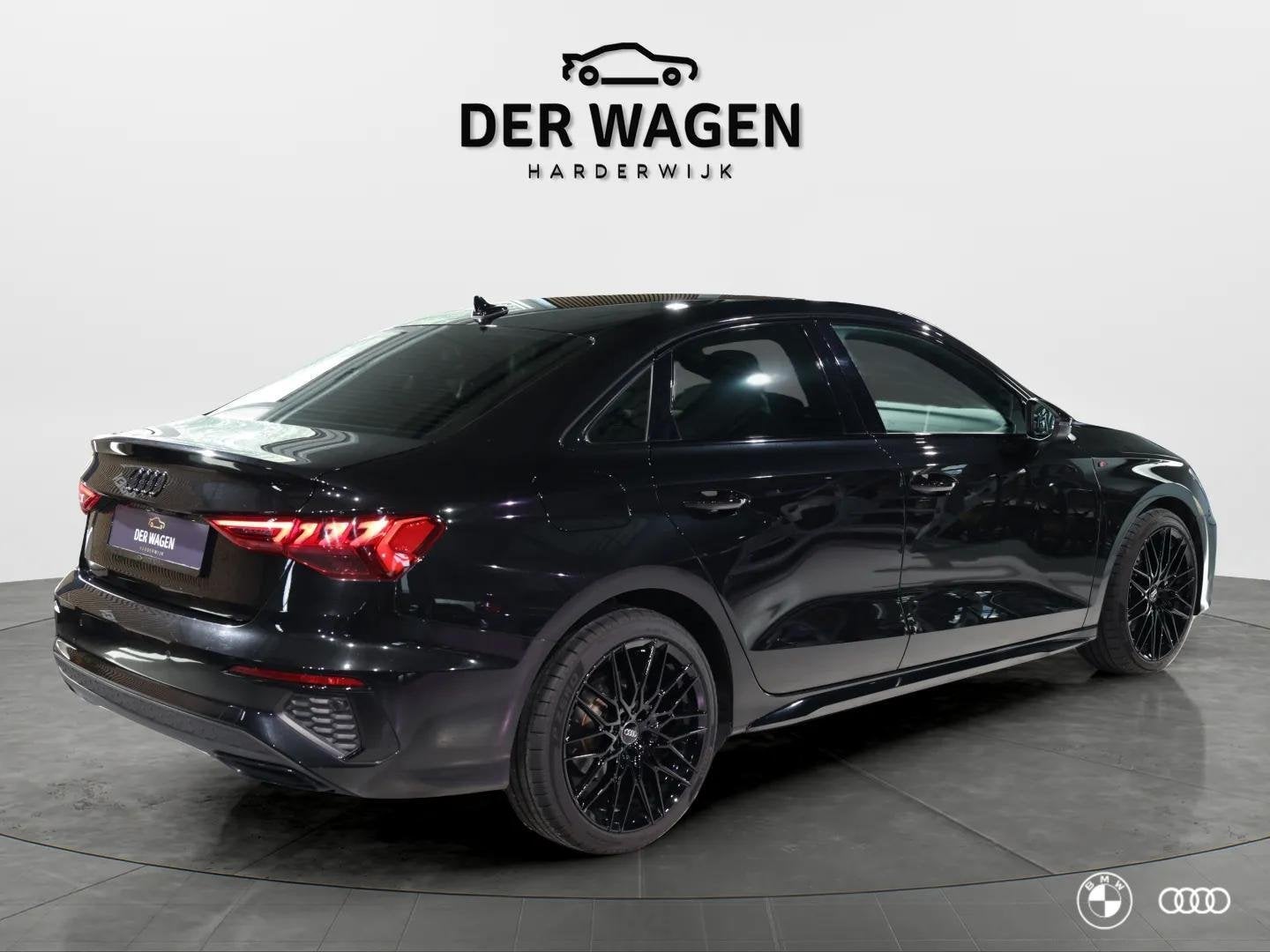 Audi A3 30 TFSI S EDITION / BLACK PACK / 3 x S-LINE / ACC /, Met garantie (alle), Leder en Stof, Zwart, Origineel Nederlands