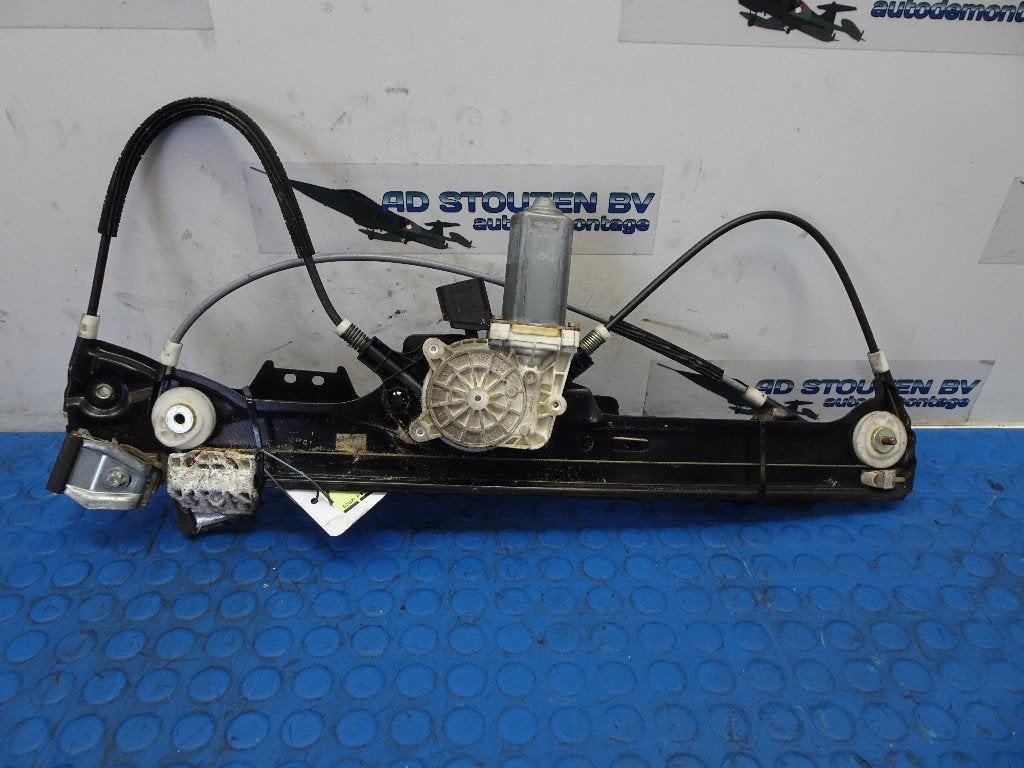 Raammechaniek Elek Links Voor BMW 5 serie (E60) bmw6922267, Gebruikt, Petuelring 130, München 80809, , Duitsland, BMW, Bayerische Motoren Werke AG