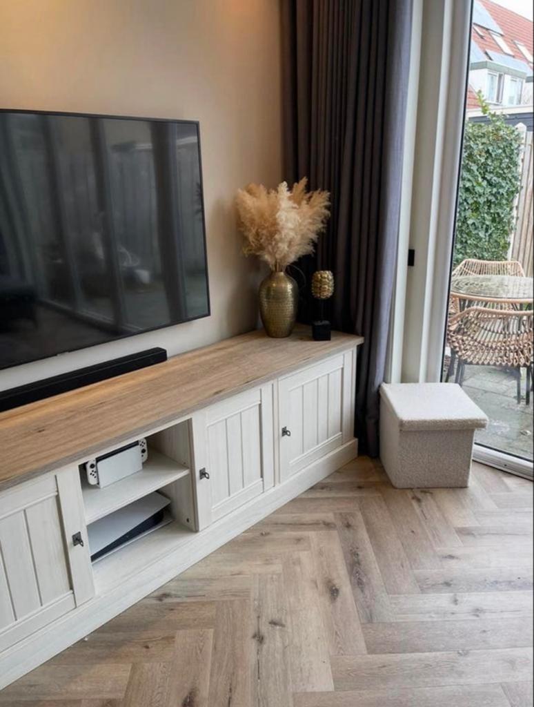 Tv meubel, eettafel, salontafel landelijk melamine, Huis en Inrichting, Complete inboedels, Ophalen