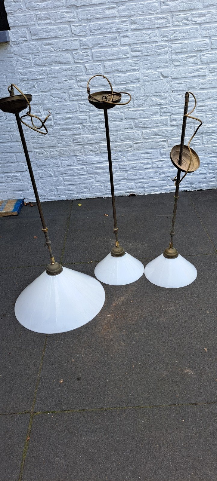 Set van 3 Vintage Hanglampen met Opaalglas, Ophalen of Verzenden