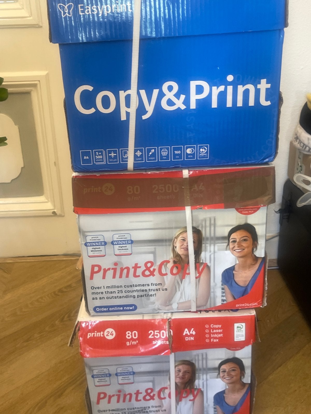 Grote voorraad A4 kopieerpapier (Easyprint & Print&Copy), Ophalen