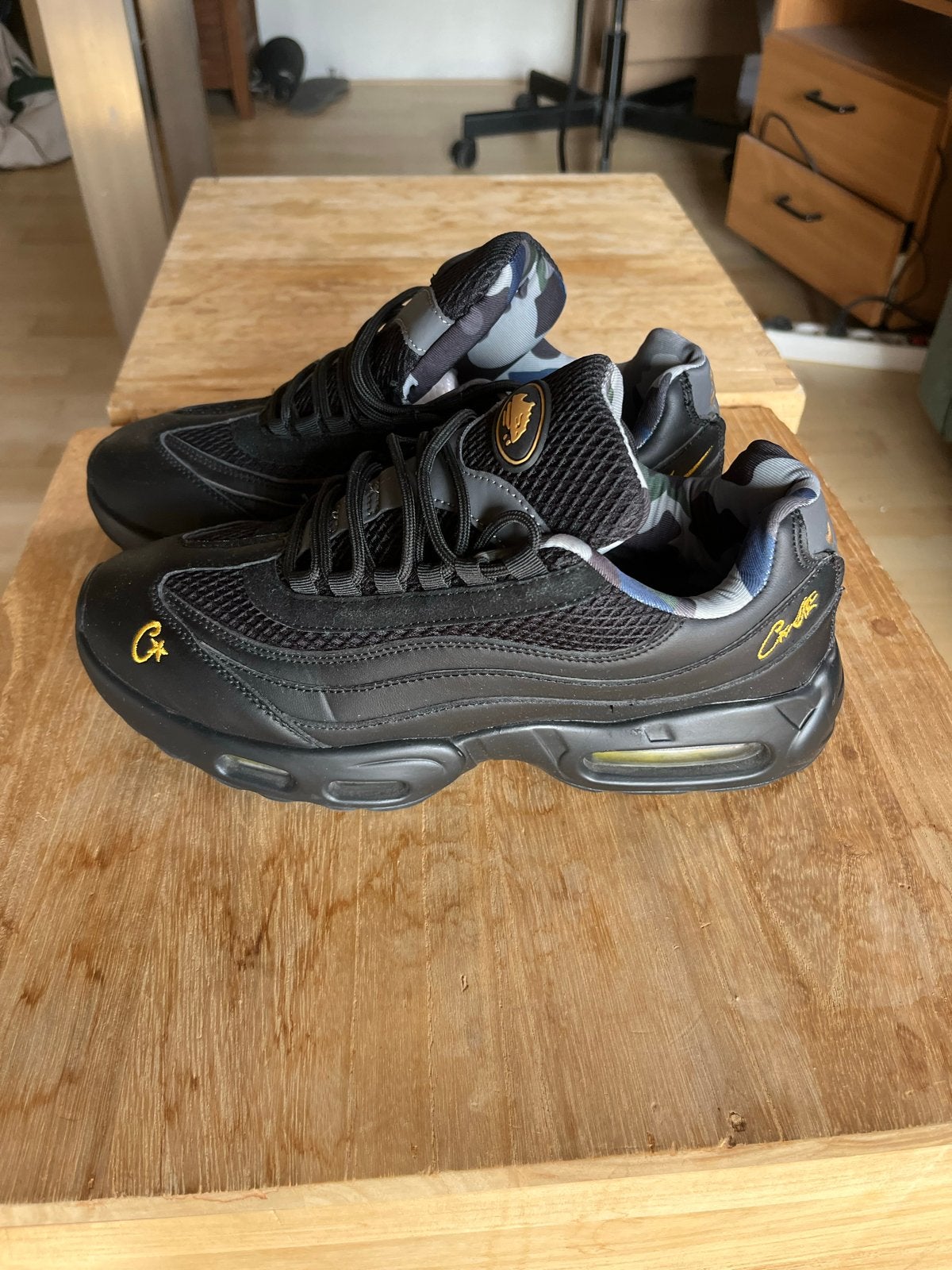 Corteiz x Nike Air Max 95 SP Honey Black, Verzenden, Zo goed als nieuw, Zwart, Sneakers of Gympen
