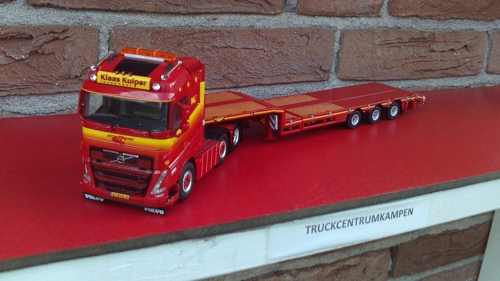WSI  Volvo  FH5  Globetrotter  van  Klaas  Kuiper., Hobby en Vrije tijd, Ophalen of Verzenden, Nieuw, Bus of Vrachtwagen, Wsi