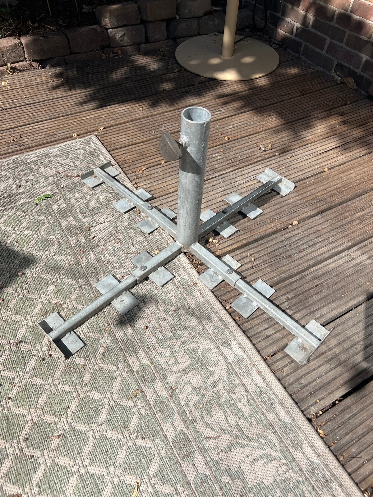 Stevige parasolvoet met verstelbare poten, Tuin en Terras, Ophalen, Parasolvoet, Minder dan 1 meter, Verstelbaar