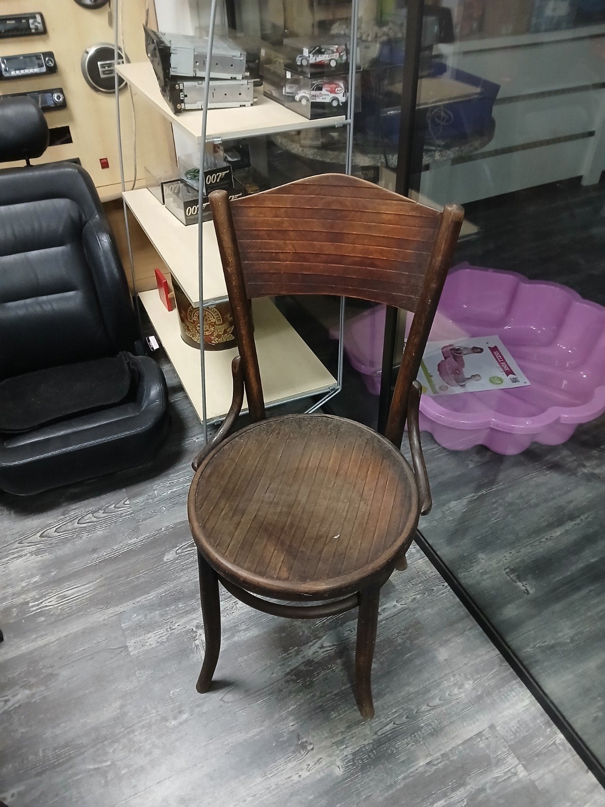 3 Vintage Bentwood Bistro Stoelen, Antiek en Kunst, Ophalen
