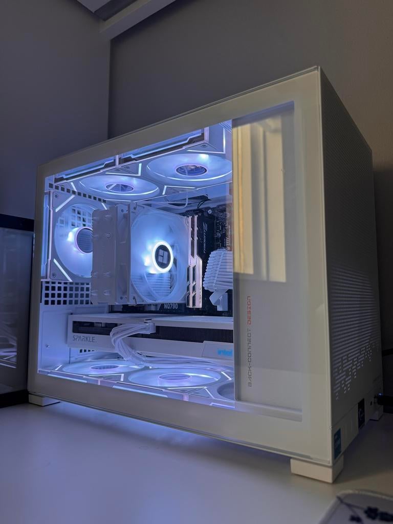 ️ White Ice Gaming PC – Intel Arc B580, Computers en Software, Desktop Pc's, Zo goed als nieuw, 3 tot 4 Ghz, SSD, 16 GB, Met videokaart