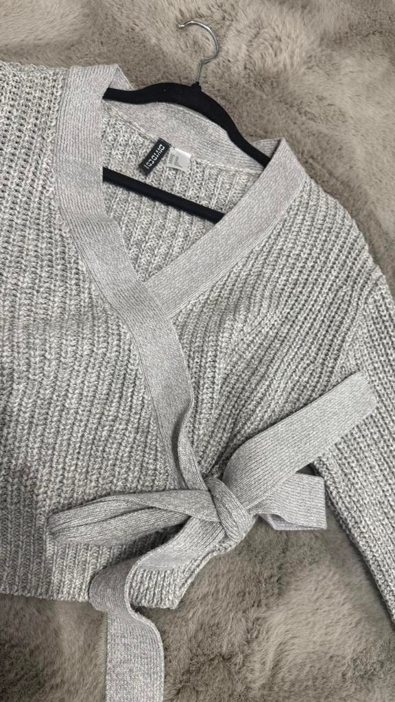 Overslag Trui H&M, Kleding | Dames, Truien en Vesten, Ophalen of Verzenden, Zo goed als nieuw, Maat 34 (XS) of kleiner