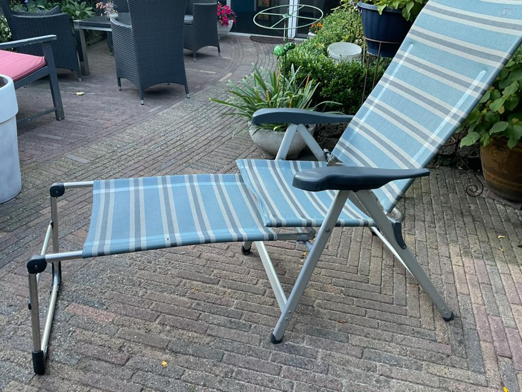 Crespo campingstoel met verstelbaar verlengstuk, Ophalen, Zo goed als nieuw, Campingstoel