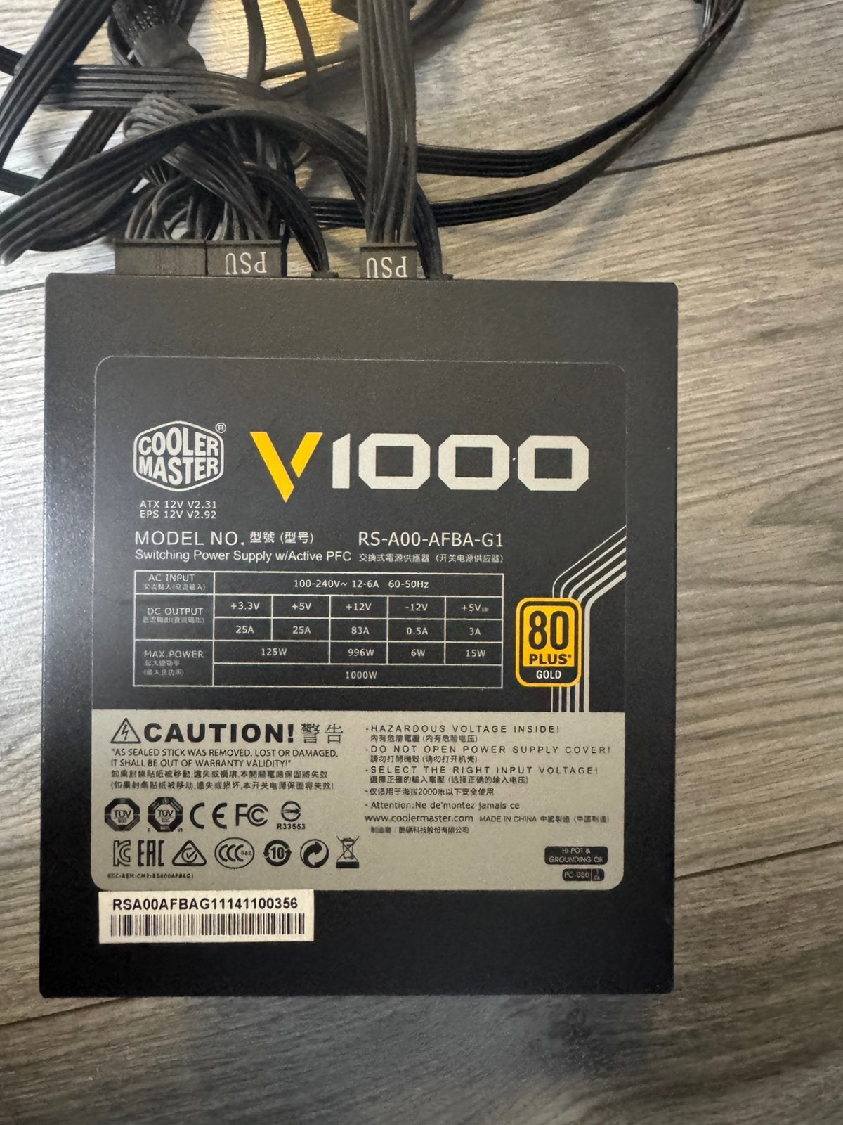 Cooler Master V1000 1000W 80+ Gold voeding / PSU, Computers en Software, Interne voedingen, Ophalen of Verzenden, Zo goed als nieuw