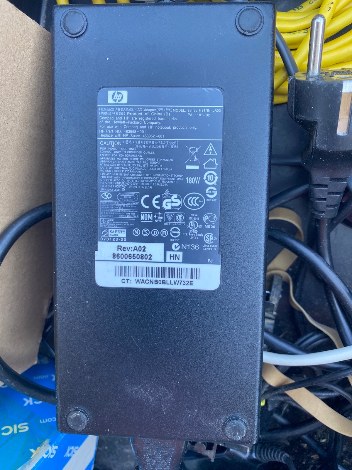 Hp laptop lader voeding 180 watt, Computers en Software, Laptop-opladers, Ophalen, Zo goed als nieuw
