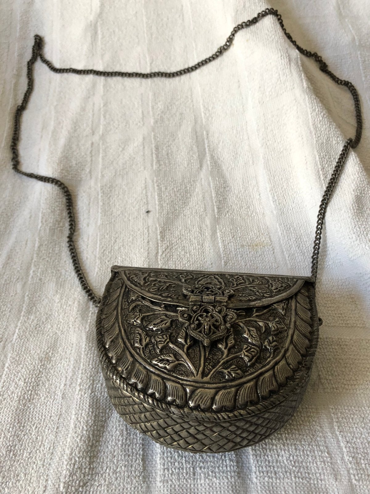 Indiase metalen clutch, Antiek en Kunst, Ophalen of Verzenden