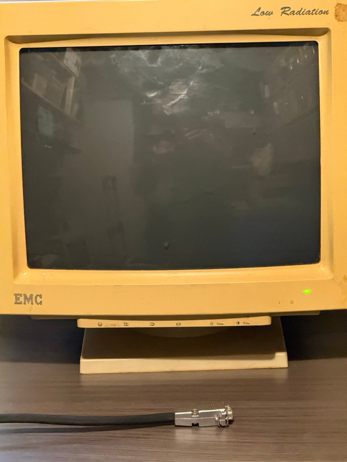 EMC CRT Monitor VGA - Vintage Kleurenmonitor, Ophalen, Gebruikt, Overige typen, VGA