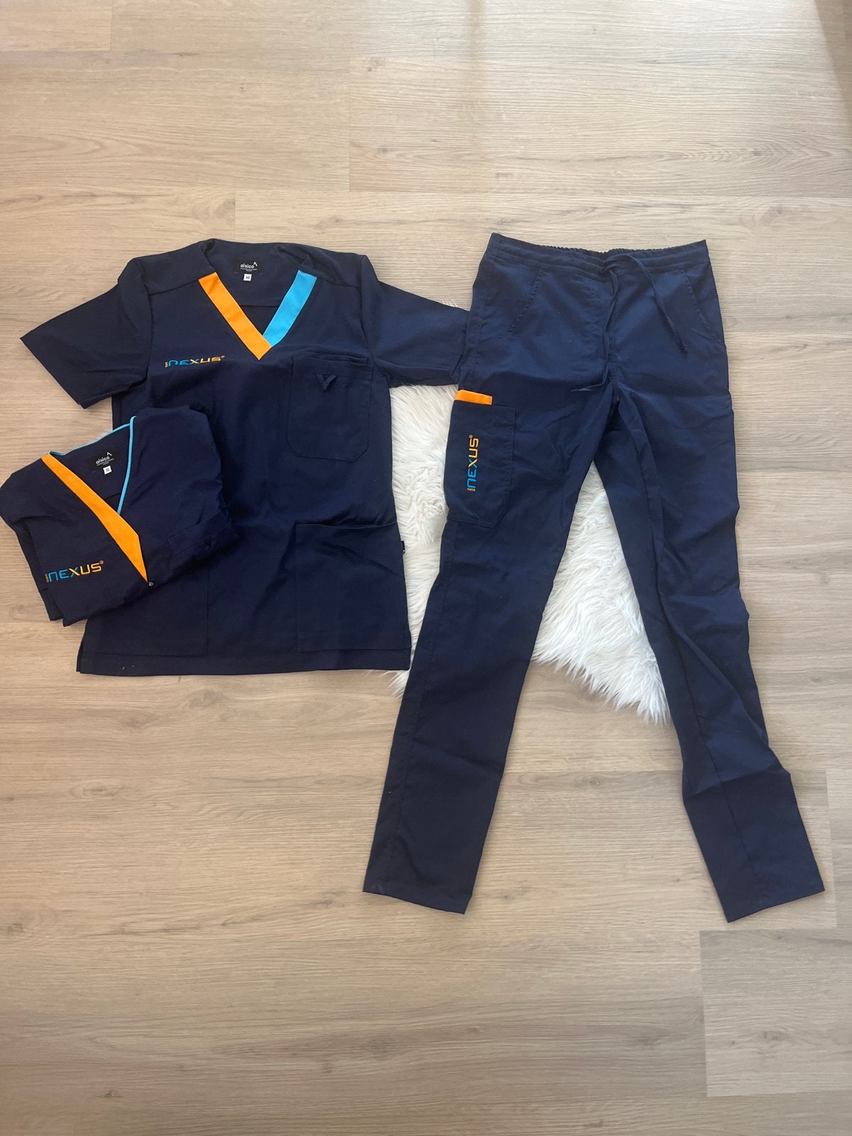 Verpleegkundige jasjes (2x) en werkbroek, Overige niveaus, Overige vormen
