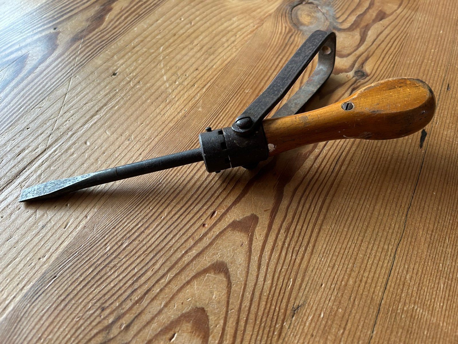 Vintage Weltrecord ratelschroevendraaier., Ophalen