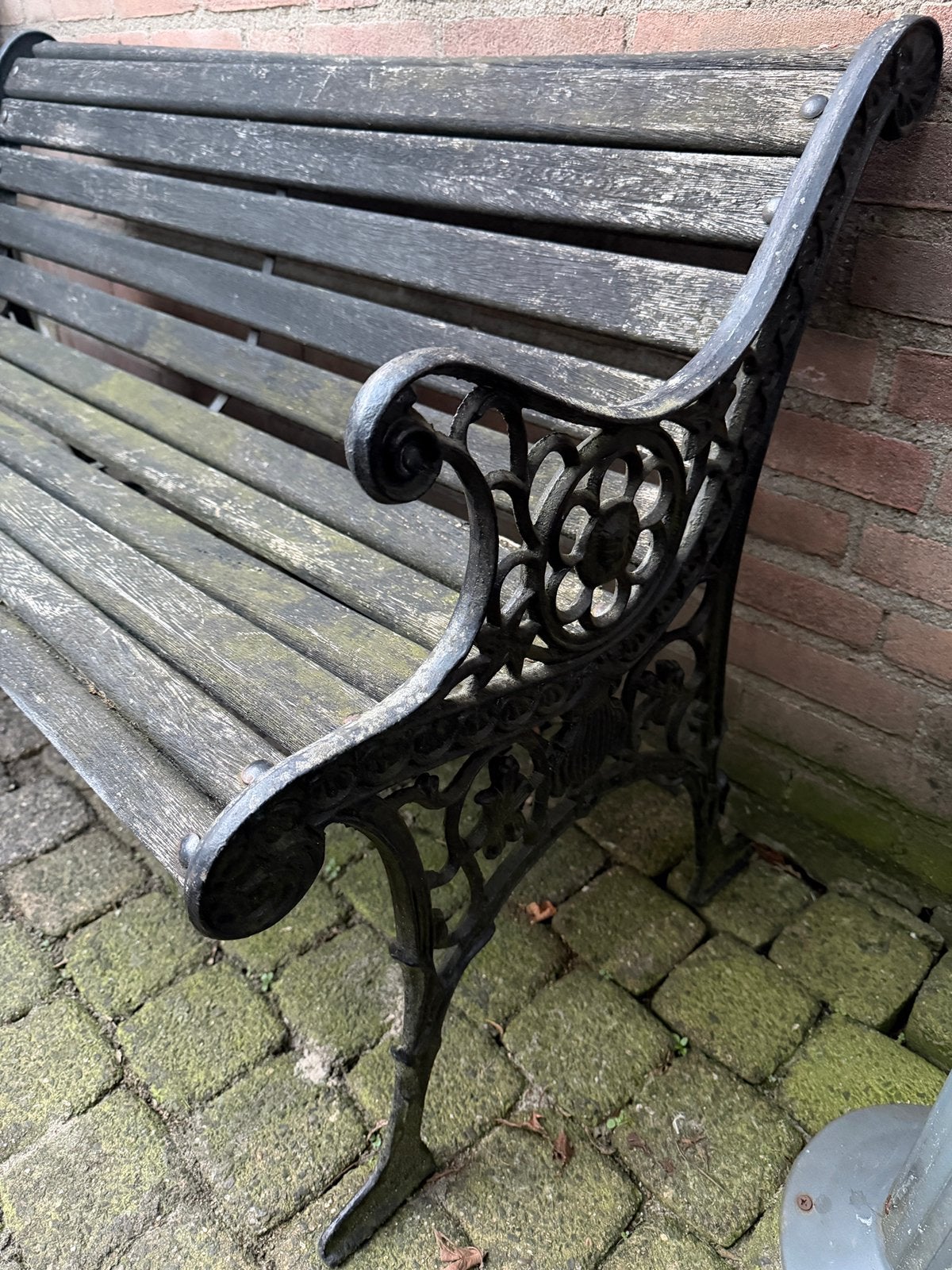 Klassieke gietijzeren parkbank “Victorian”, Tuin en Terras, Ophalen, Zo goed als nieuw, Hout