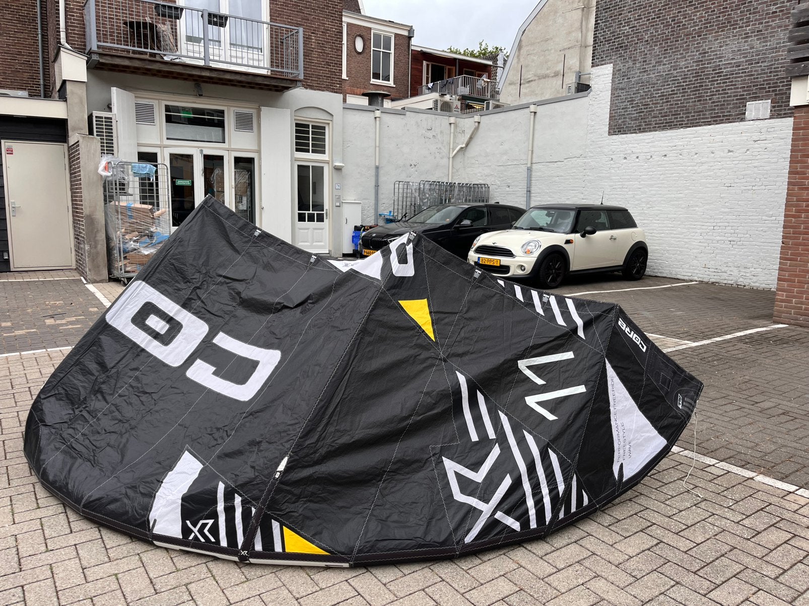 Kite Core XR6 11 mtr, Watersport en Boten, Kitesurfen, Gebruikt, Geen board, Kite, 11 m²