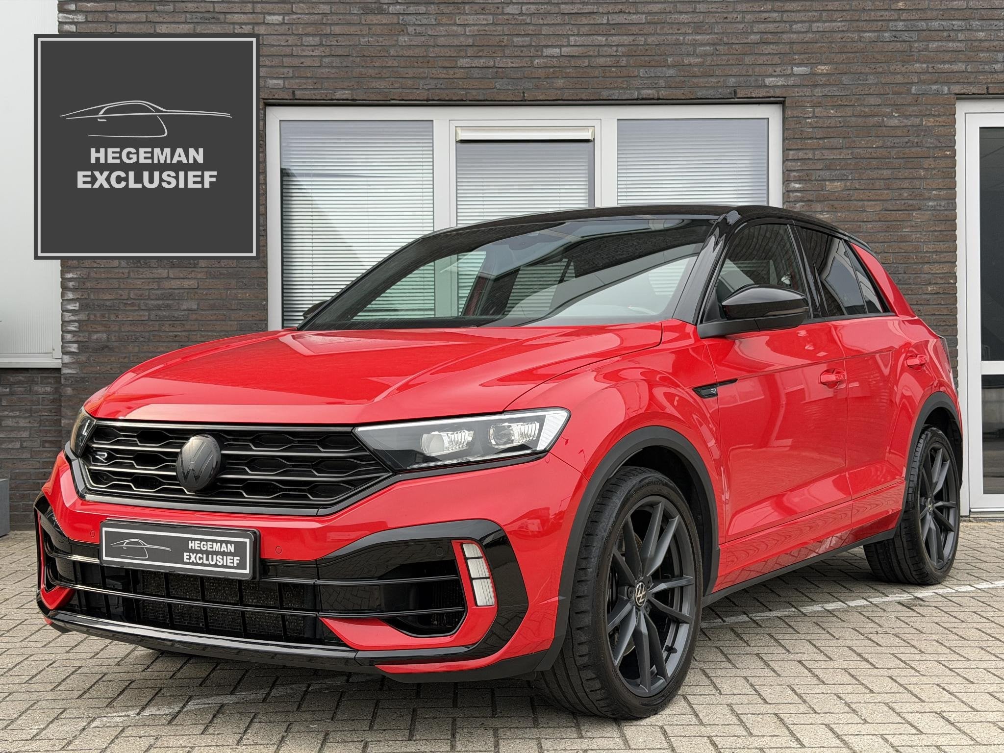 Volkswagen T-Roc 2.0 TSI 4Motion R | AKRA | CarPlay | ACC |, Auto's, Automaat, Gebruikt, 4 cilinders, Leder