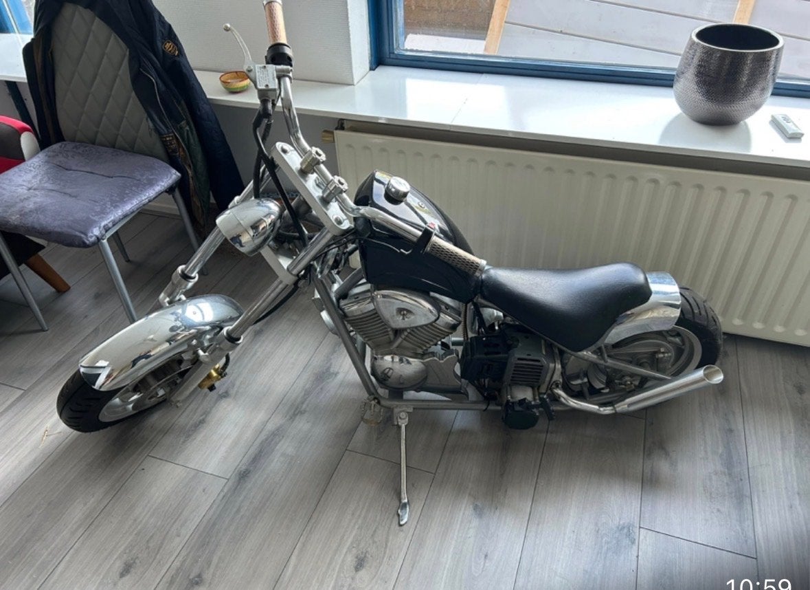 Mini Chopper Motorfiets - Zo goed als nieuw, Fietsen en Brommers, Ophalen, Zo goed als nieuw, Schijfrem, Overige typen