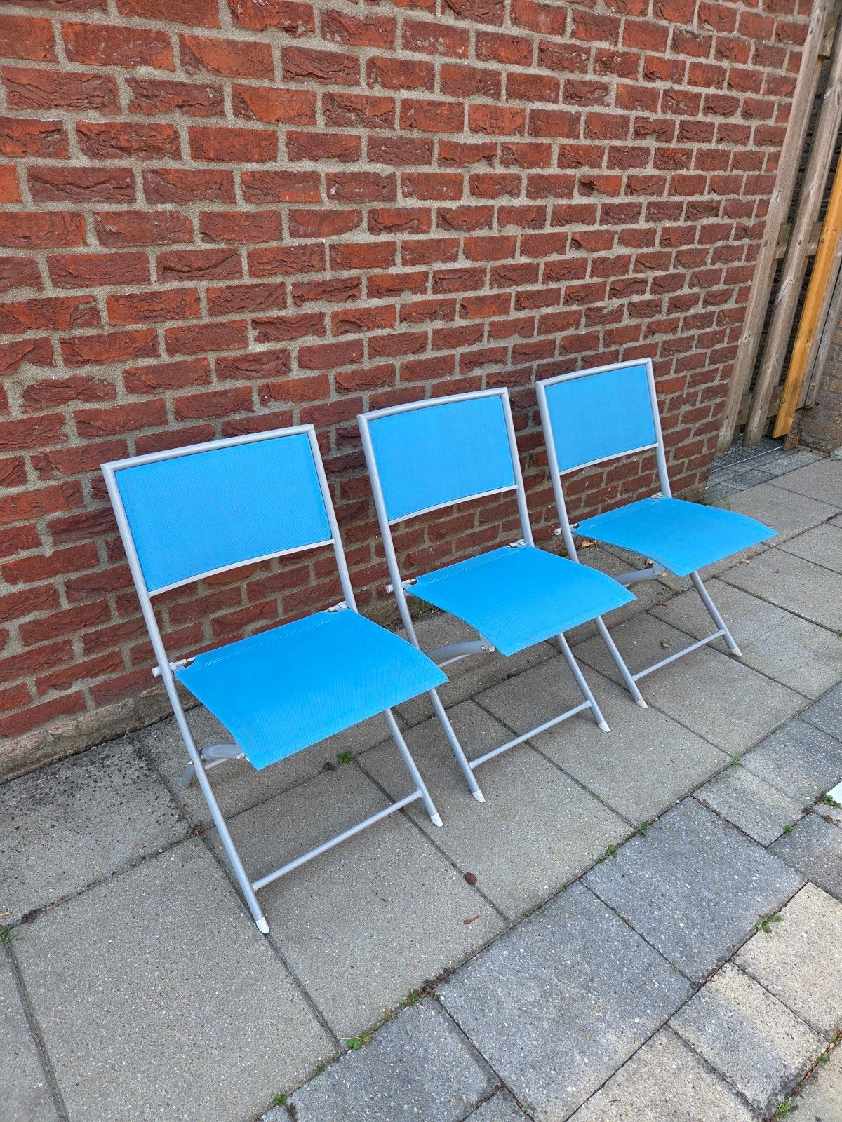 3 fijn zittende tuinstoelen. lekker fris kleurtje!, Ophalen, Zo goed als nieuw