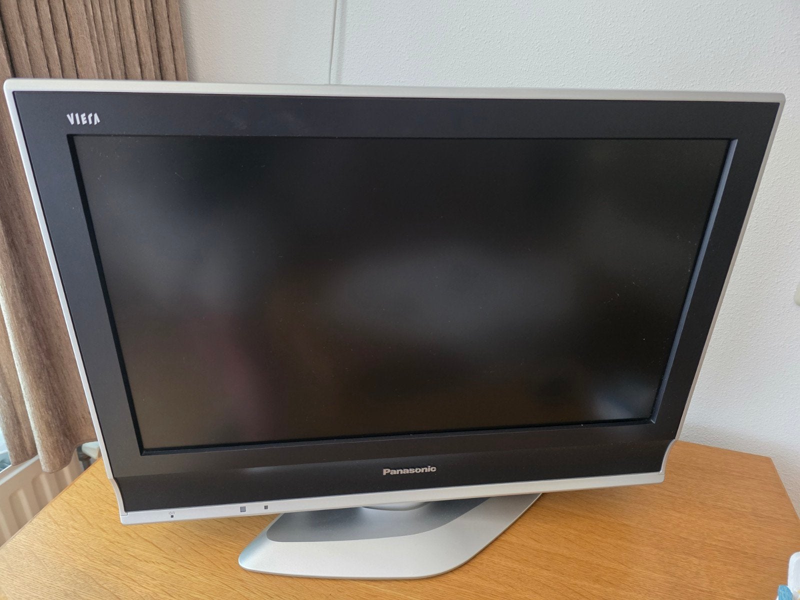 Panasonic TX-26LX70F LCD TV - 26 inch. (65 cm), Ophalen, Gebruikt, Panasonic, 50 Hz